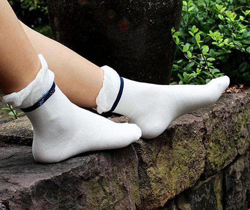 葉羅麗測(cè)試:選一雙女生襪子,測(cè)你是班里的高冷女神還是搞笑女孩